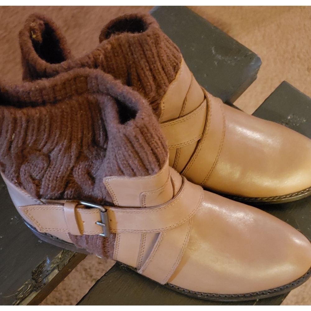Sweater Boots by Splendid